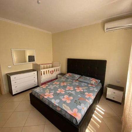 Saimir Apartaments Vlorë エクステリア 写真