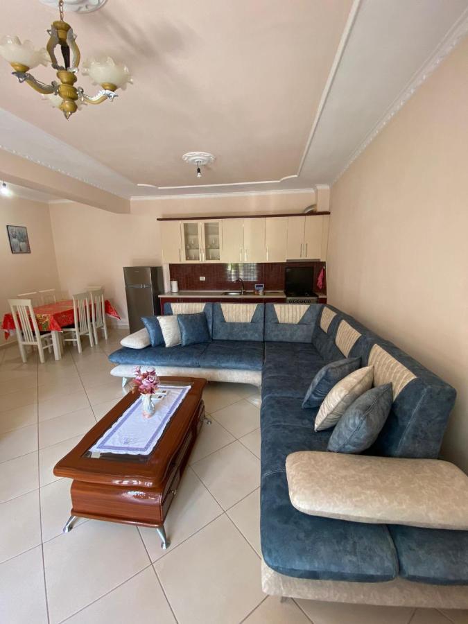Saimir Apartaments Vlorë エクステリア 写真