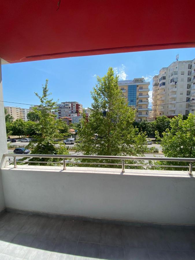 Saimir Apartaments Vlorë エクステリア 写真