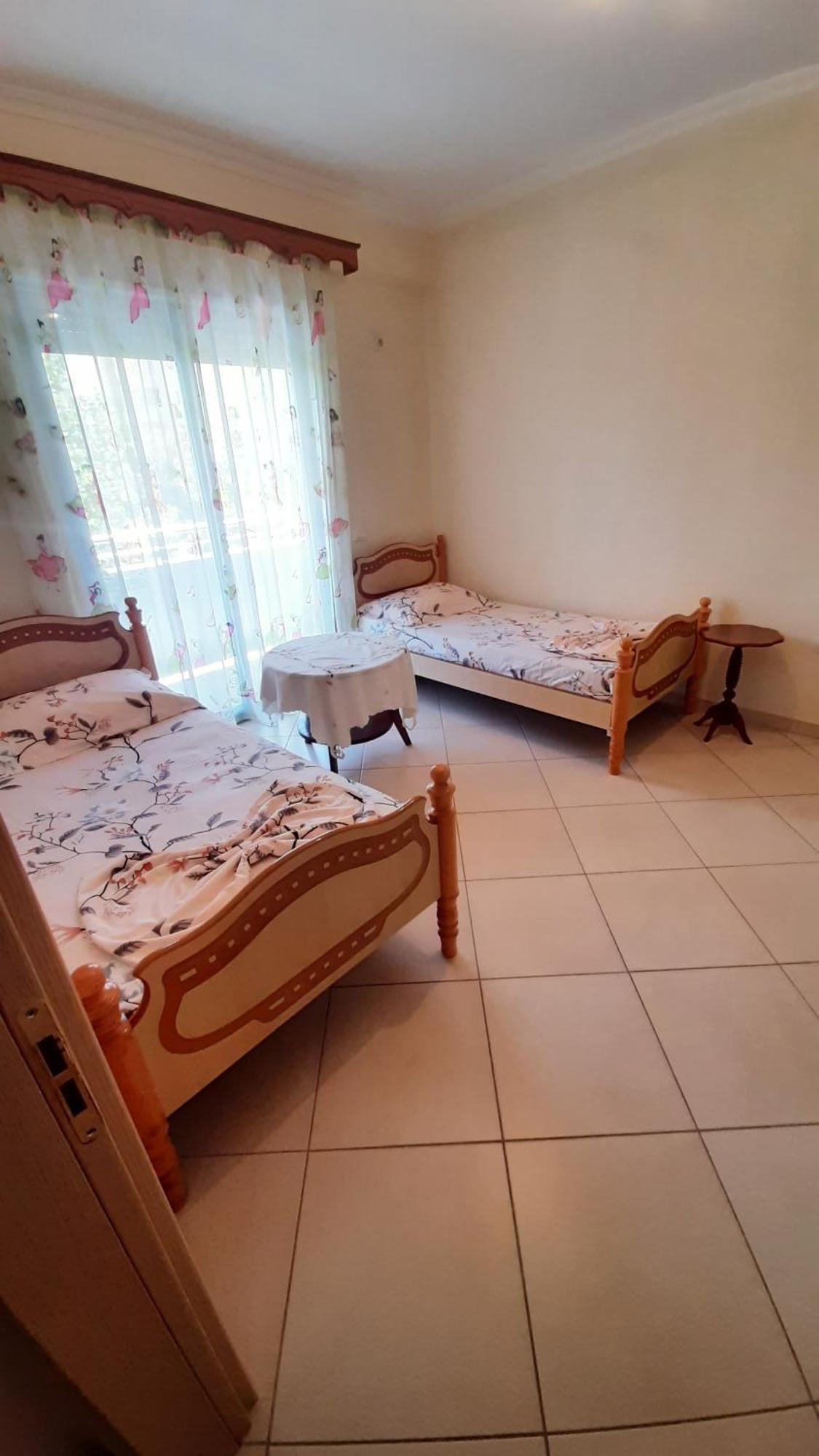 Saimir Apartaments Vlorë エクステリア 写真